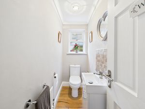 WC- click for photo gallery